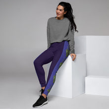 Load image into Gallery viewer, Crocodile Ganyarra Daygubarra - Women&#39;s Joggers